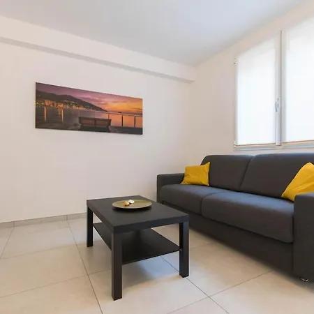 Casa Esedra C Parcheggio Privato Apartment